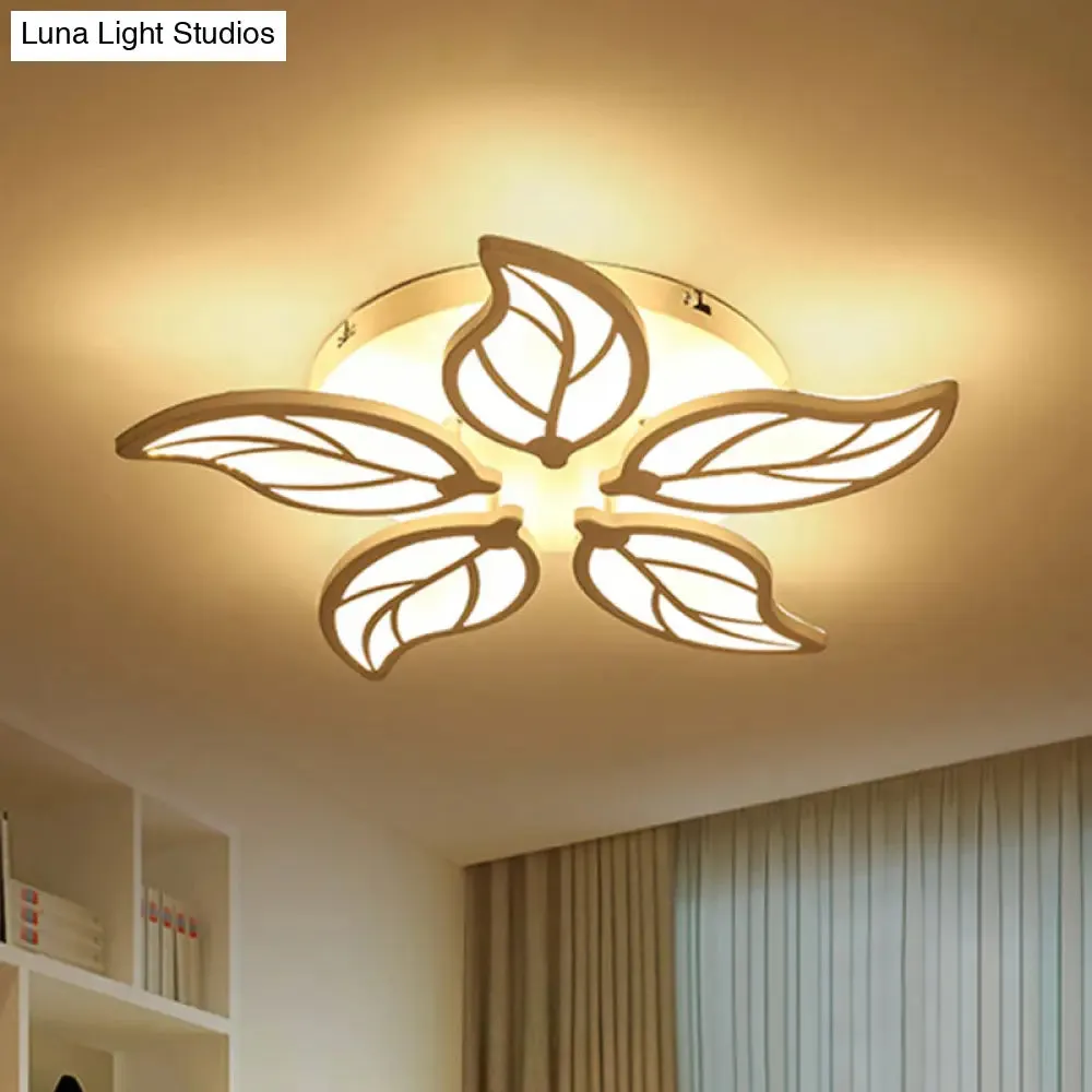 Contemporary 1/2-Tier Acrylic Flush Ceiling Lamp with Leaf Design and Warm/White LED Light (22"/27" Wide)