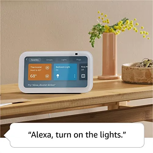 Echo Show 5 (3rd Gen, 2023 release) in Charcoal bundle with TP-Link Kasa Smart Color Bulb