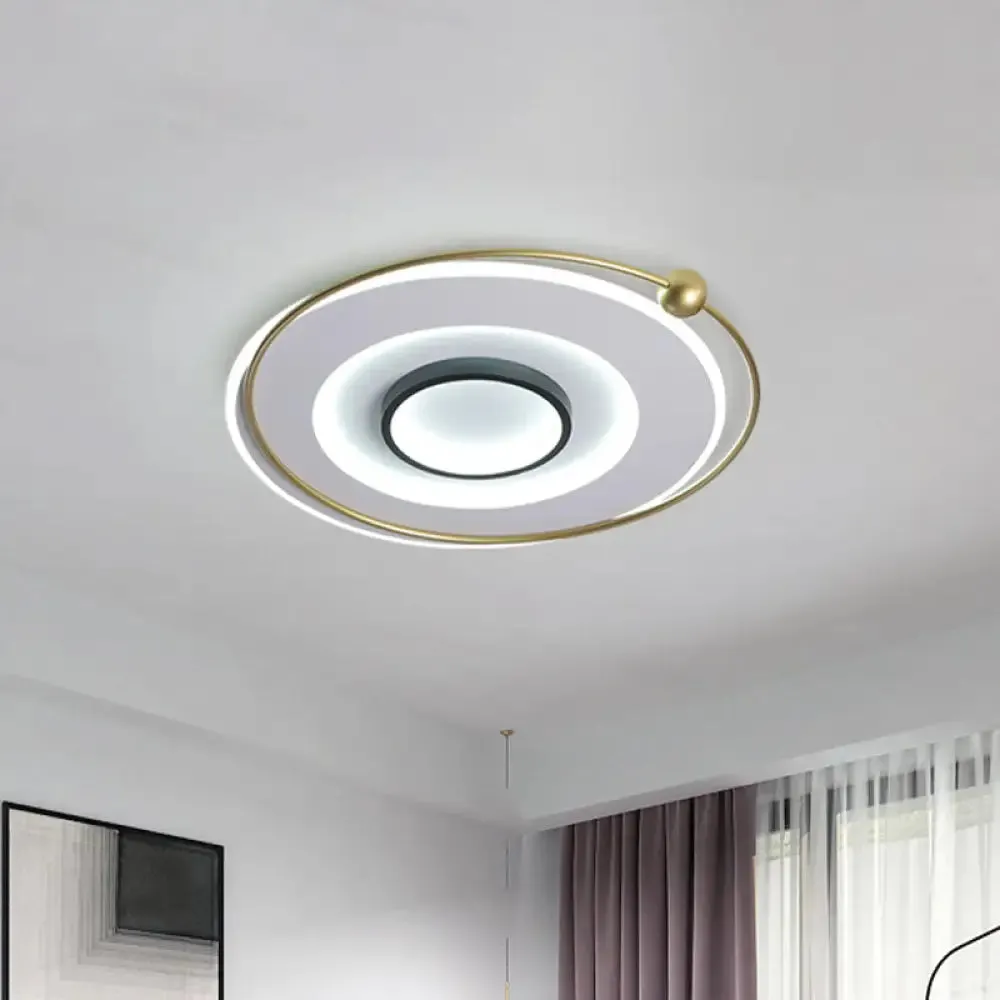 Modern LED Gold Round Flushmount Ceiling Light in White/Warm Light