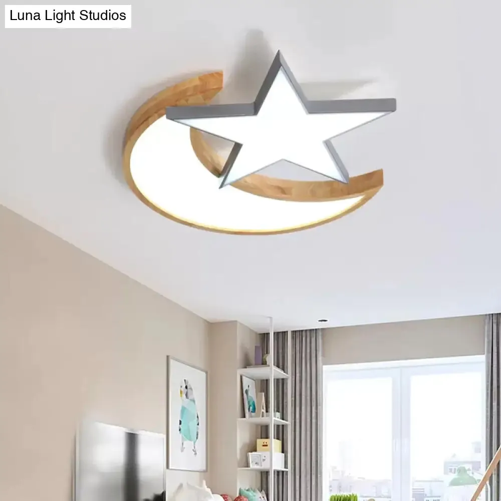 Nordic-Style Wood Star Moon Ceiling Mount Light for Nursing Room and Bedroom