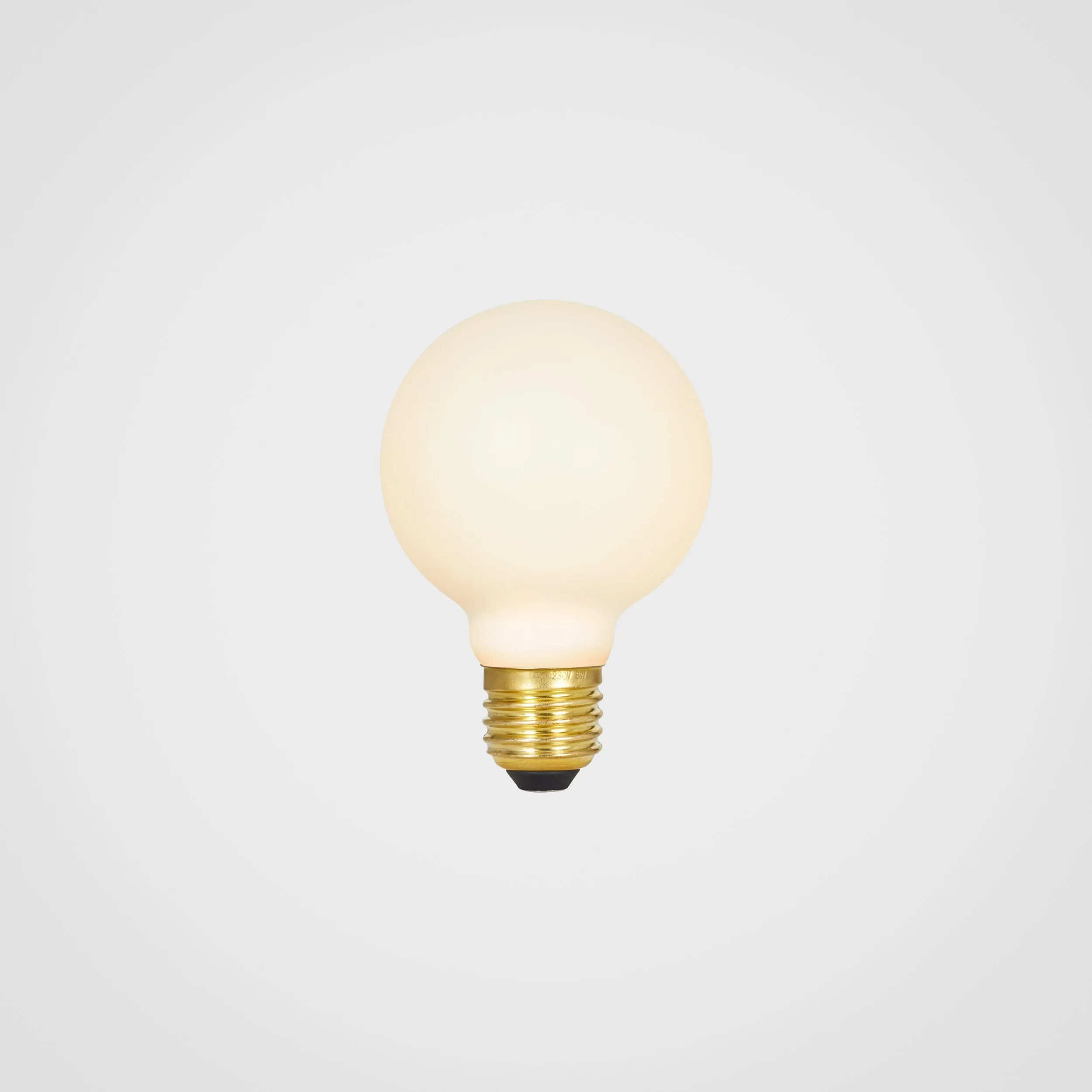 Sphere II bulb 6W E27 LED Light Bulb