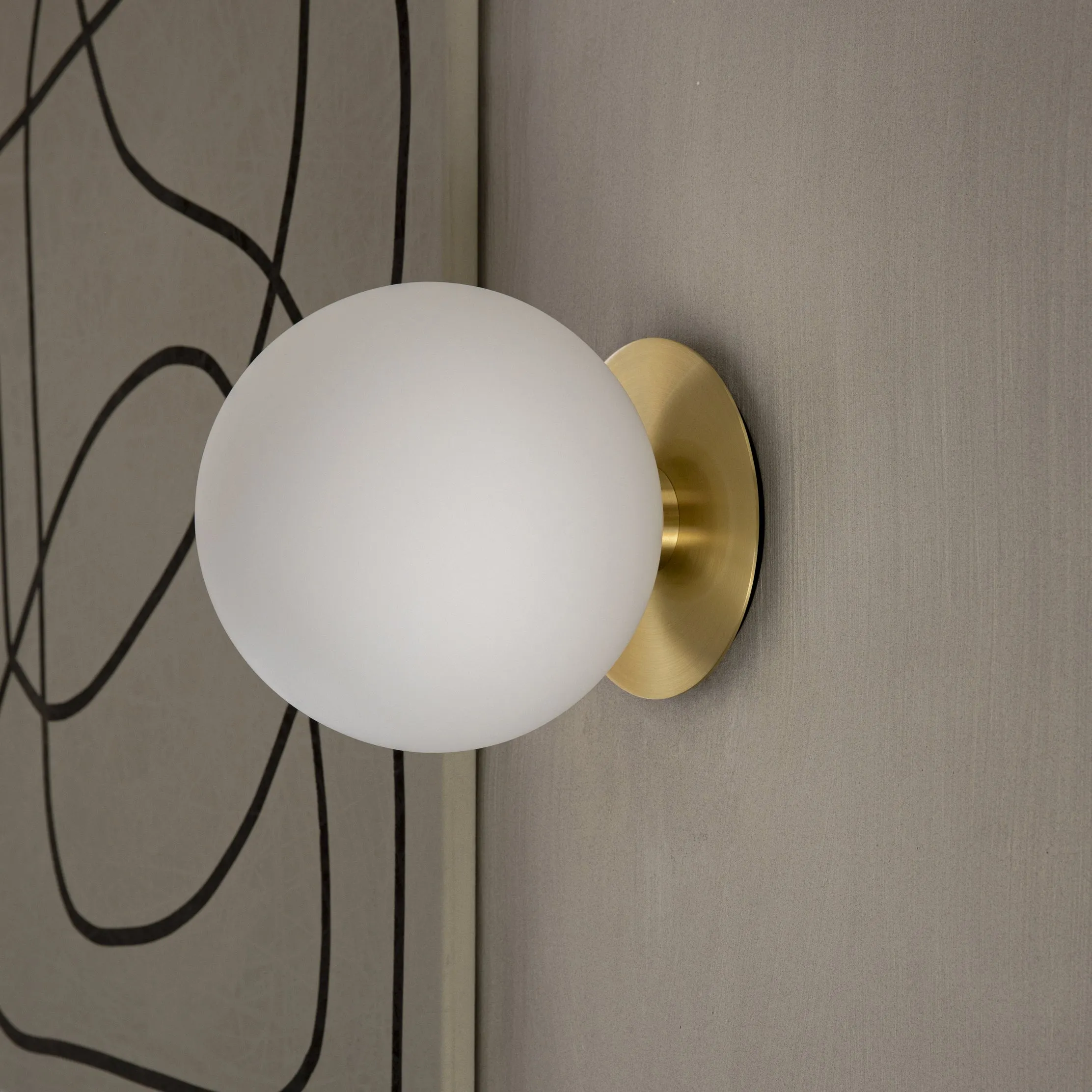 TR Bulb Ceiling / Wall Light